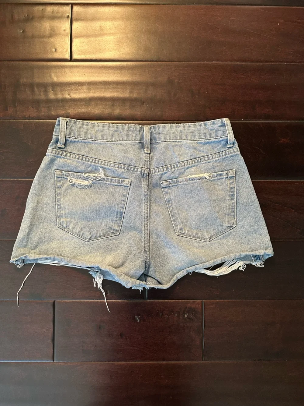 Nectar Premium Denim Raw Hem Light Blue Denim Shorts Small